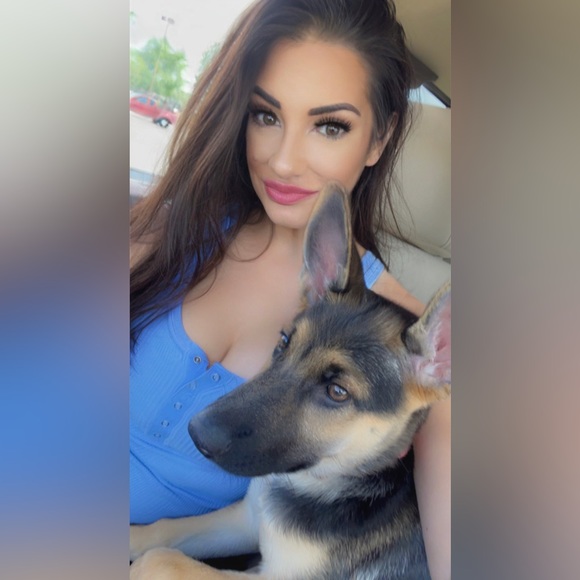 Hi my name is Crystal - Picture 8 of 8